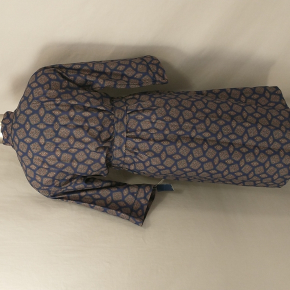 Men's Robe NWT Soft Wrap Style w Pockets Made in USA Washable Poly Comfortable - Picture 5 of 11